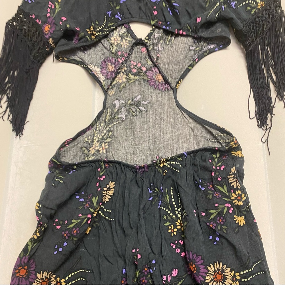 Honey Punch Womens Dress Small Maxi Floral Side Back Cutouts Fringe Bohemian NWT - Picture 11 of 12